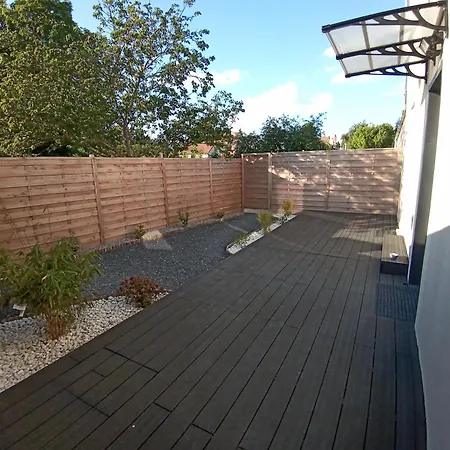 L'oasis…appt Balneo-terrasse. Труа